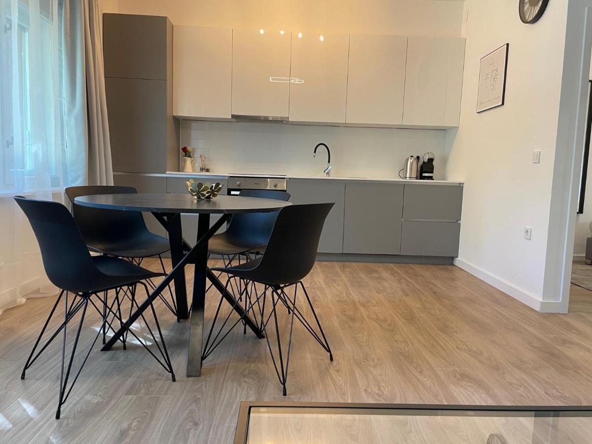 Apartments Ella Zagreb Extérieur photo